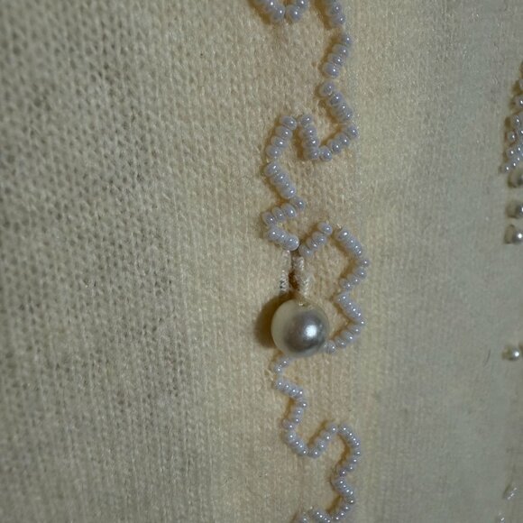 Vintage Montrose Sportswear Beaded Button Front Cardigan Sweater 42 Beige - Picture 10 of 11